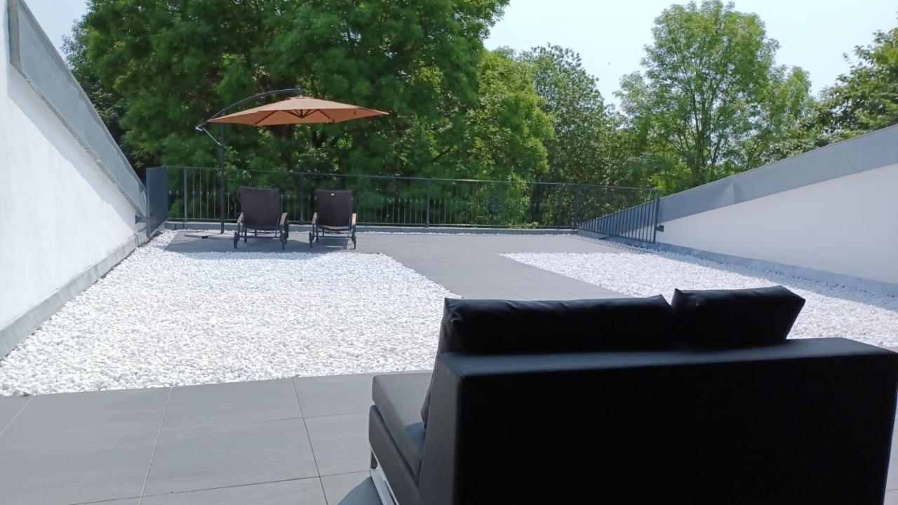 Ferienwohnung Mit Kamin Und Traumhafter Dachterrasse Mit Weitblick In Die Natur Neu Gaarz Екстериор снимка