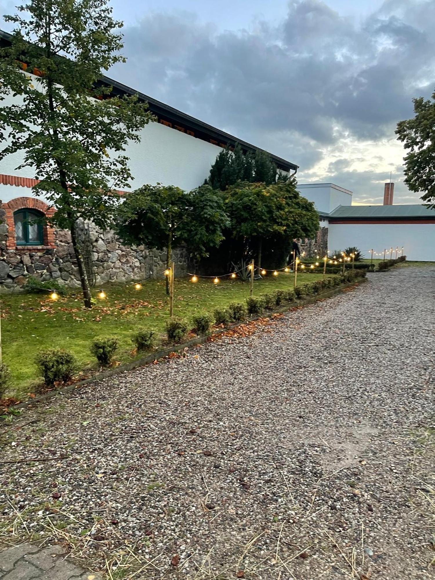 Ferienwohnung Mit Kamin Und Traumhafter Dachterrasse Mit Weitblick In Die Natur Neu Gaarz Екстериор снимка